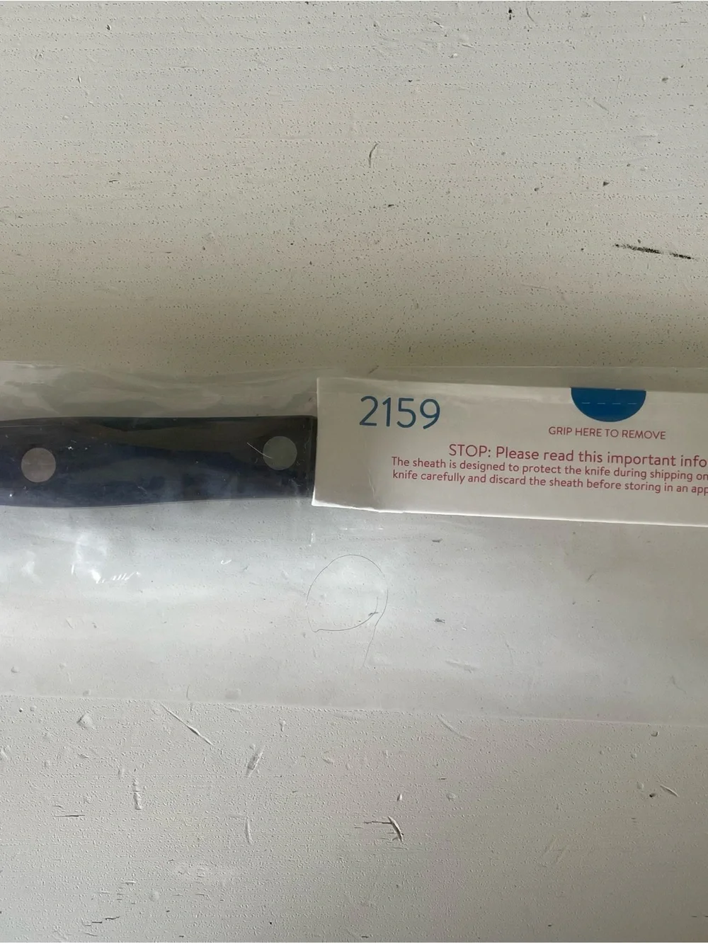 Cutco 2159 Steak Knife 12.4 cm Blade w / Black Handle